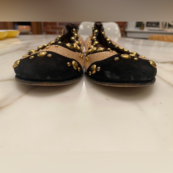 Alaia Studded Raffia and Suede Ballet Flats - Picture 5 of 13